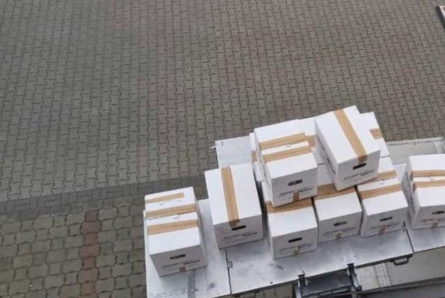 Behördenumzug in Oßling mit einem Möbellift
